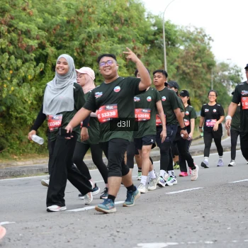 Runner Photo 4042119
