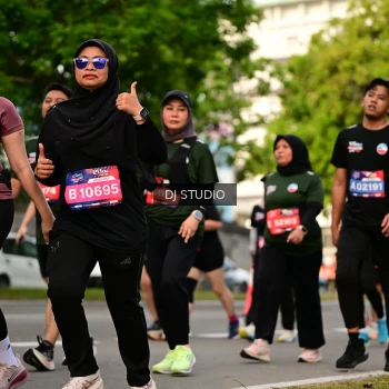 Runner Photo 4042121