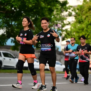 Runner Photo 4042122
