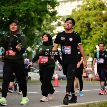 Runner Photo 4042149