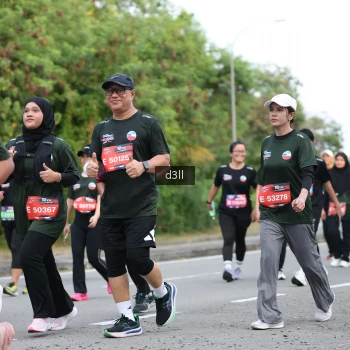 Runner Photo 4042160