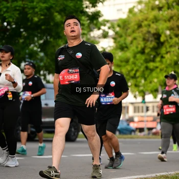 Runner Photo 4042203