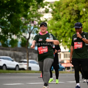 Runner Photo 4042241