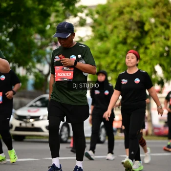 Runner Photo 4042276