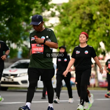 Runner Photo 4042290