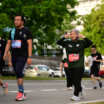 Runner Photo 4042300