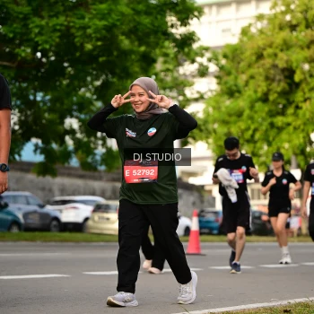 Runner Photo 4042311
