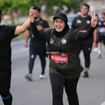 Runner Photo 4042340