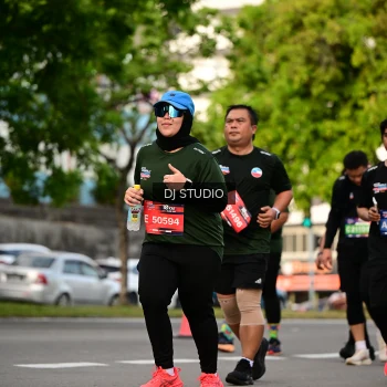 Runner Photo 4042345