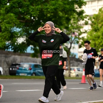 Runner Photo 4042347