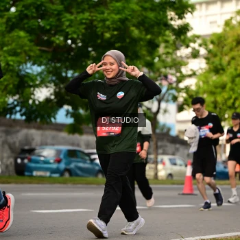 Runner Photo 4042348