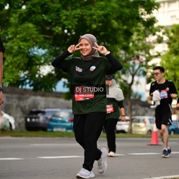 Runner Photo 4042356