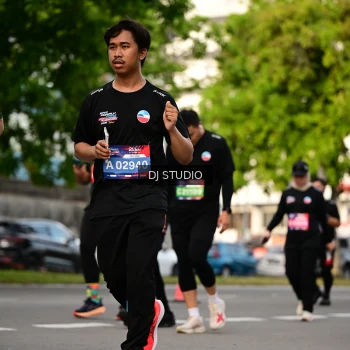 Runner Photo 4042369