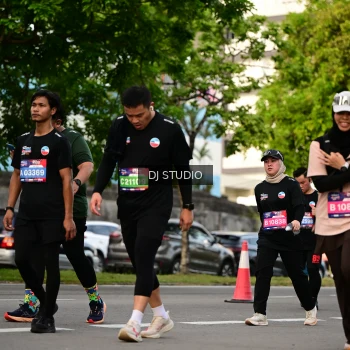 Runner Photo 4042378
