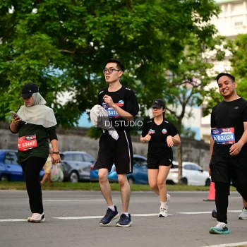 Runner Photo 4042392