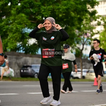Runner Photo 4042396