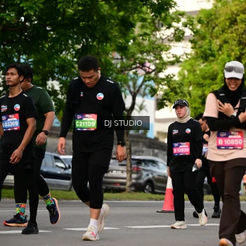 Runner Photo 4042400
