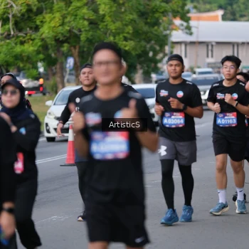 Runner Photo 4042409