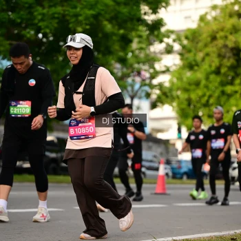 Runner Photo 4042426