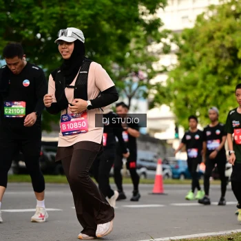 Runner Photo 4042434