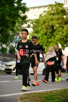 Runner Photo 4042445