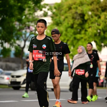 Runner Photo 4042447