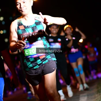 Runner Photo 4042470