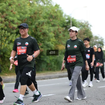 Runner Photo 4042473