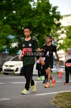 Runner Photo 4042479