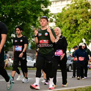 Runner Photo 4042487