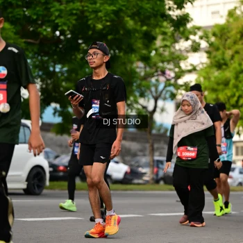 Runner Photo 4042489
