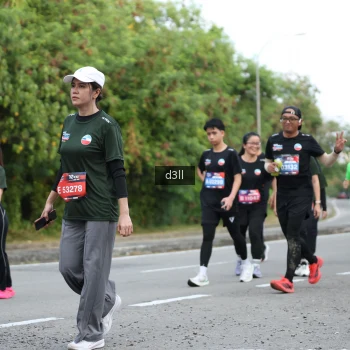 Runner Photo 4042502