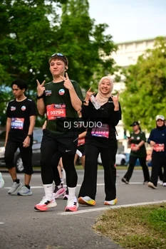 Runner Photo 4042541
