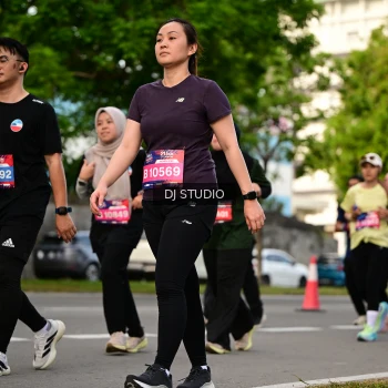 Runner Photo 4042700