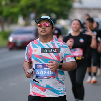 Runner Photo 4042722