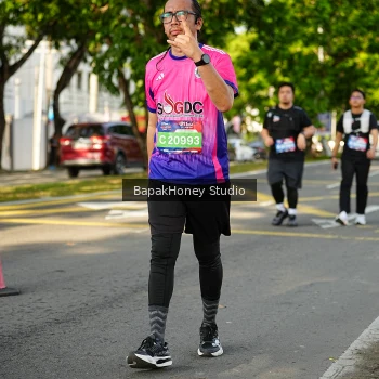 Runner Photo 4042747