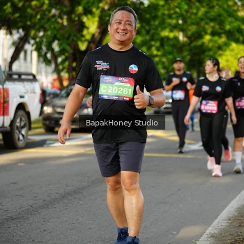 Runner Photo 4042749