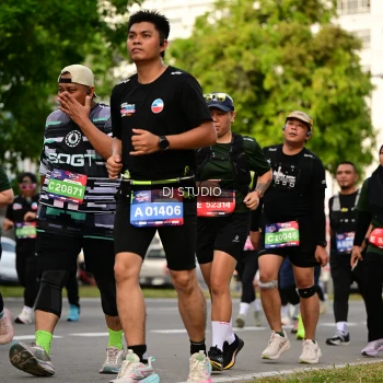 Runner Photo 4042756