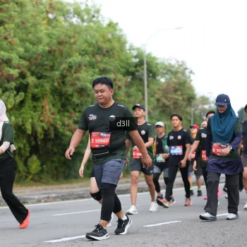 Runner Photo 4042765
