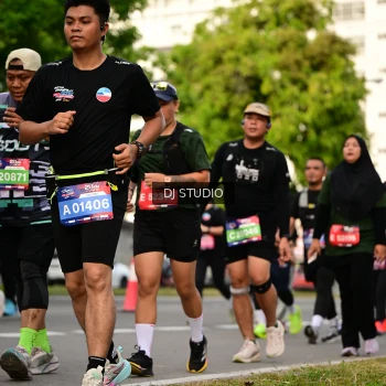 Runner Photo 4042767