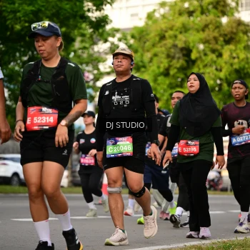 Runner Photo 4042786