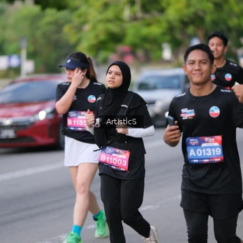 Runner Photo 4042789