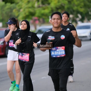 Runner Photo 4042807