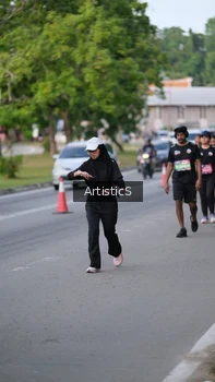 Runner Photo 4042872