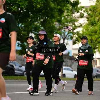 Runner Photo 4042885