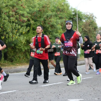 Runner Photo 4042915