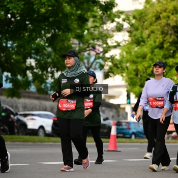 Runner Photo 4042918