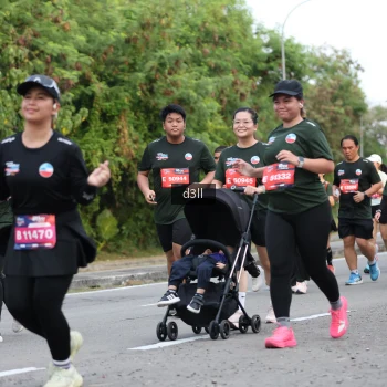 Runner Photo 4042979