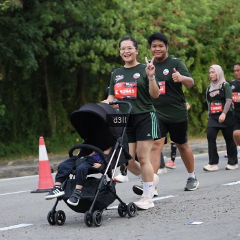 Runner Photo 4043044