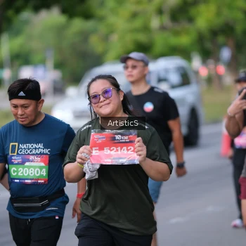 Runner Photo 4043066